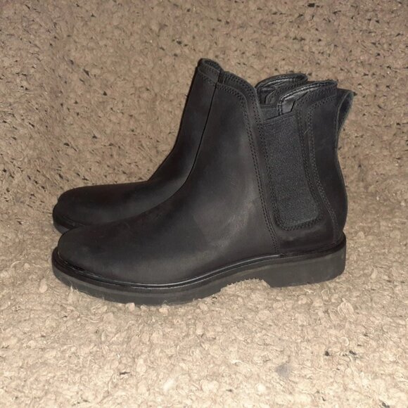 ROOTS-Canada-Black Nubuck Chelsea Boots-Junction-Sz 7.5-New/No Box - Picture 2 of 7